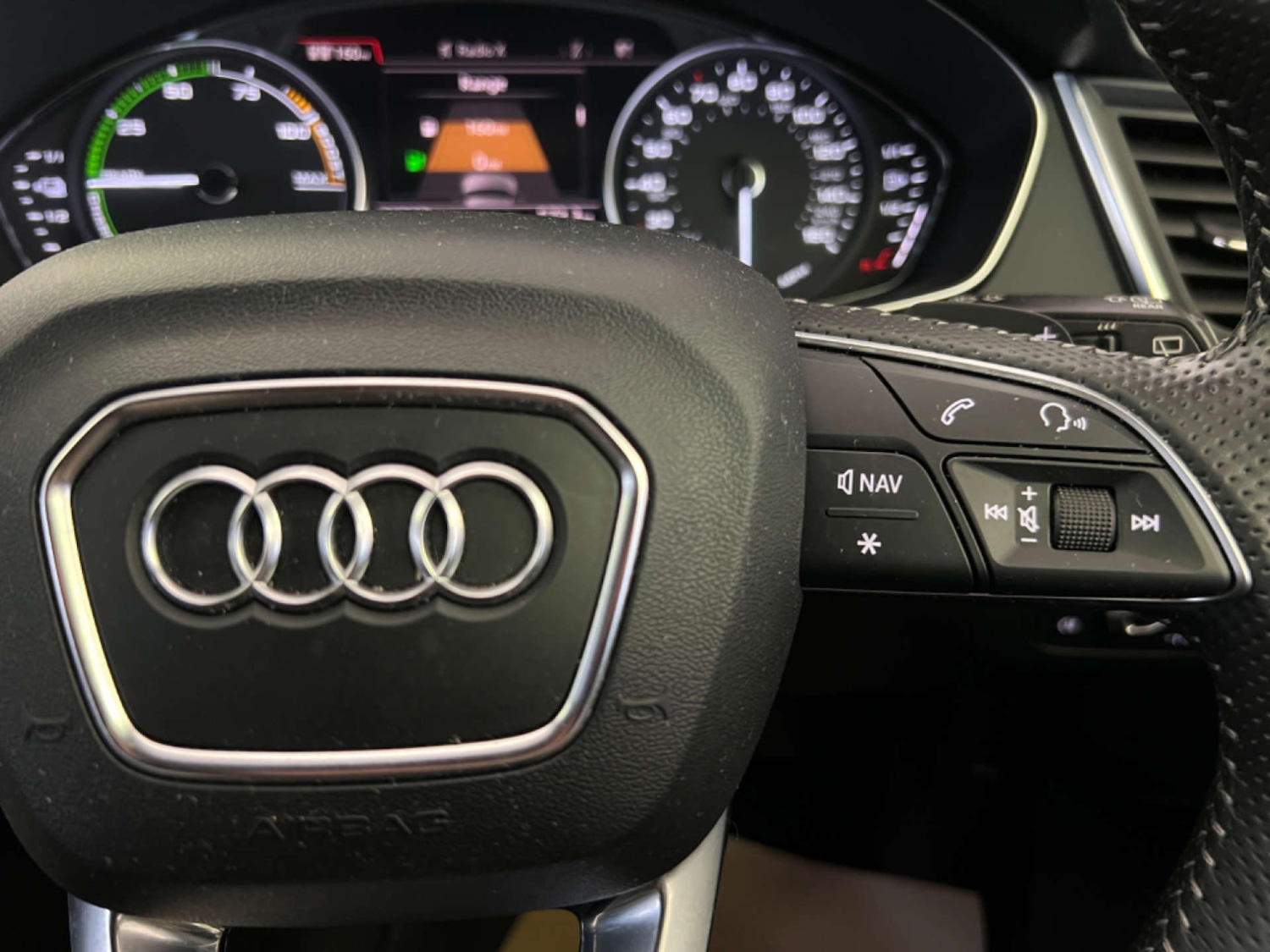 Used Audi Q5 2020 for sale - 76601257: Photo 22