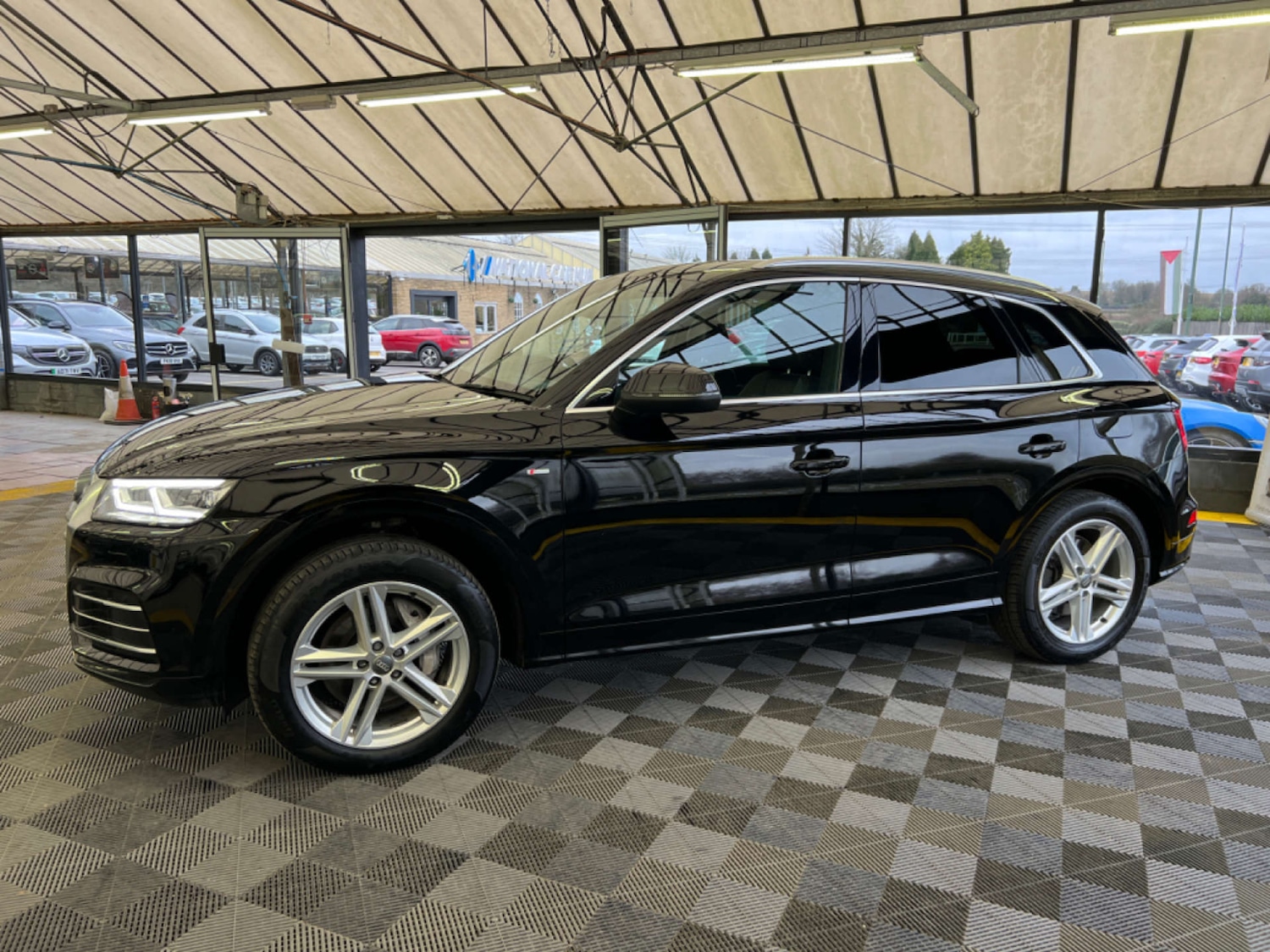 Used Audi Q5 2020 for sale - 76601257: Photo 6