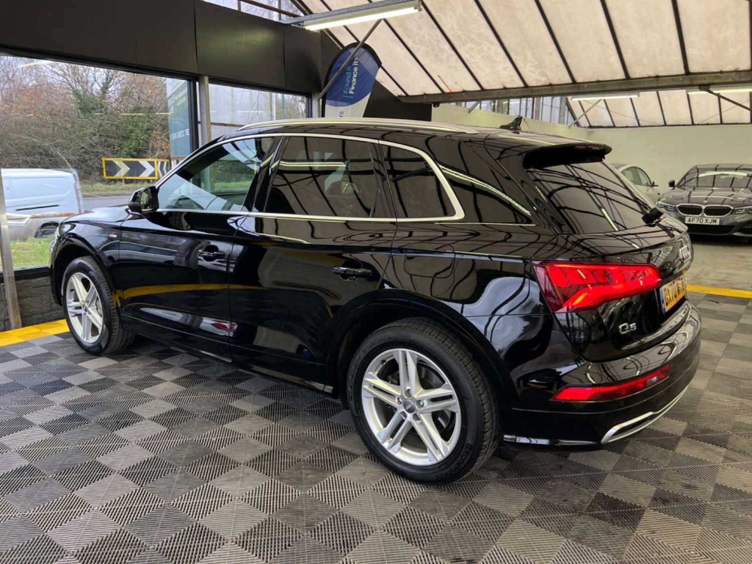 Used Audi Q5 2020 for sale - 76601257: Photo 7