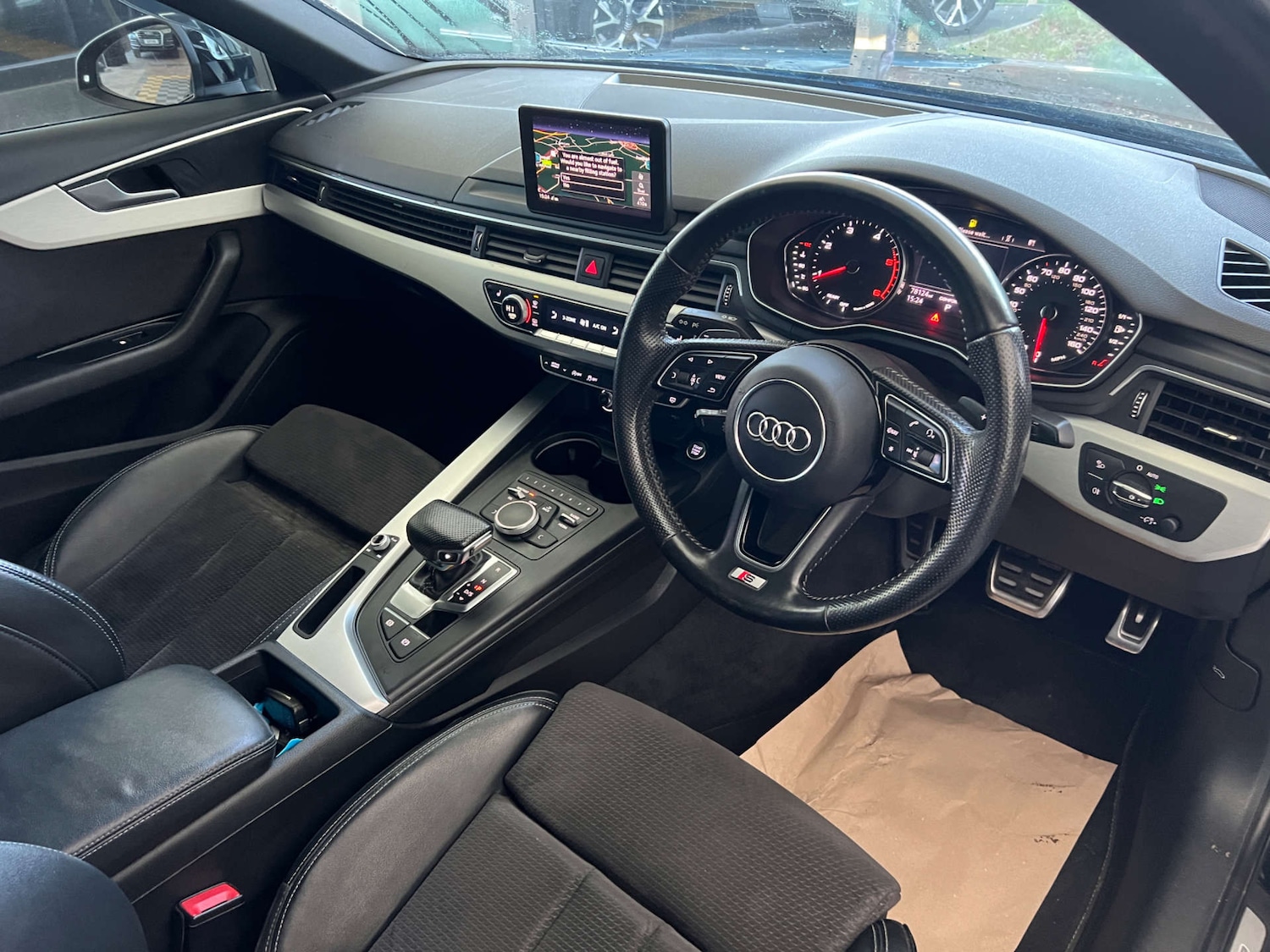 Used Audi A4 2019 for sale - 76618859: Photo 12