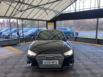 Used Audi A4 2019 for sale - 76618859: Photo