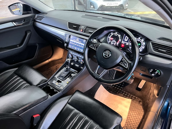 Used Skoda Superb 2017 for sale - 76311246: Photo 6