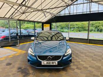 Used Volvo V40 2018 for sale - 74893044: Photo