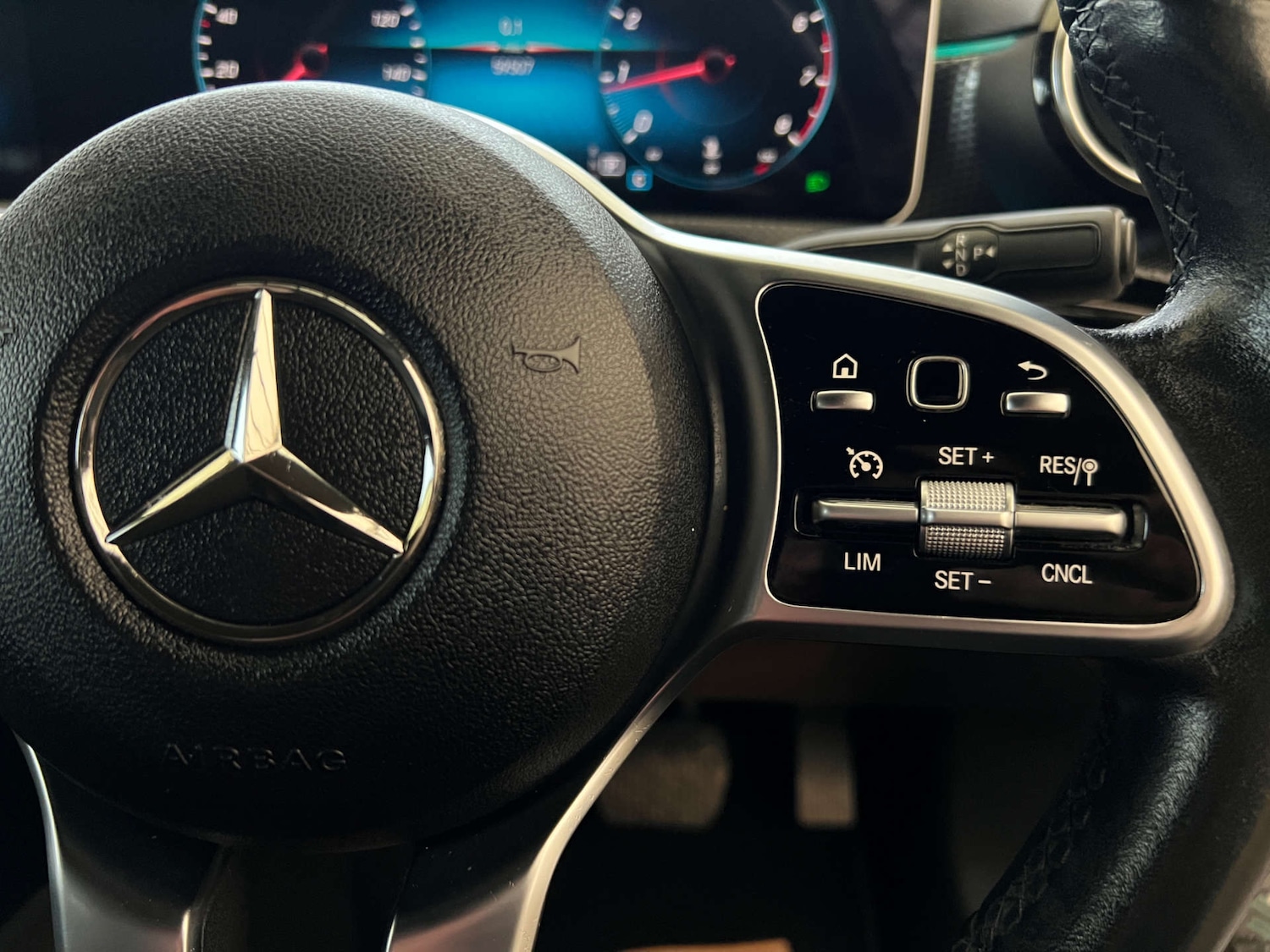 Used Mercedes-Benz A-Class 2018 for sale - 77610617: Photo 16