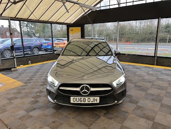 Used Mercedes-Benz A-Class 2018 for sale - 77610617: Photo