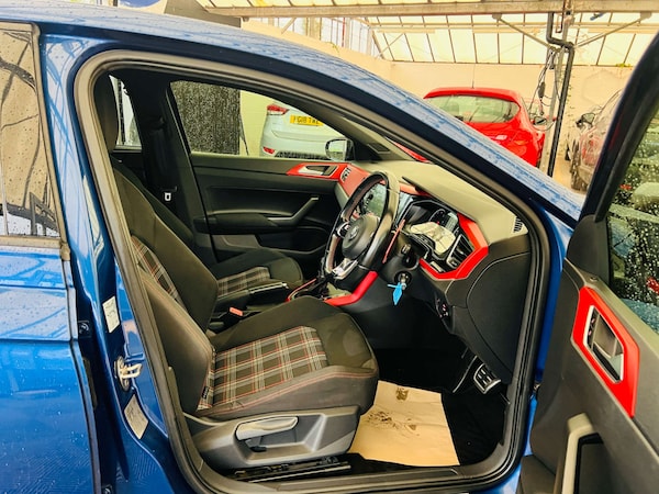 Used Volkswagen Polo 2019 for sale - 76277704: Photo 10