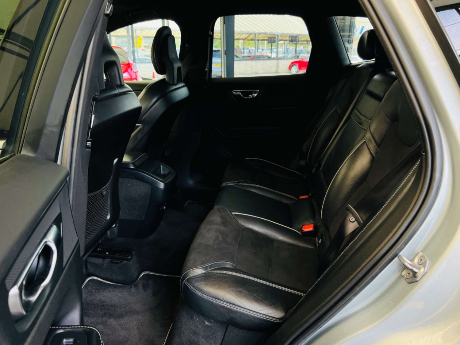 Used Volvo XC60 2017 for sale - 76601334: Photo 35