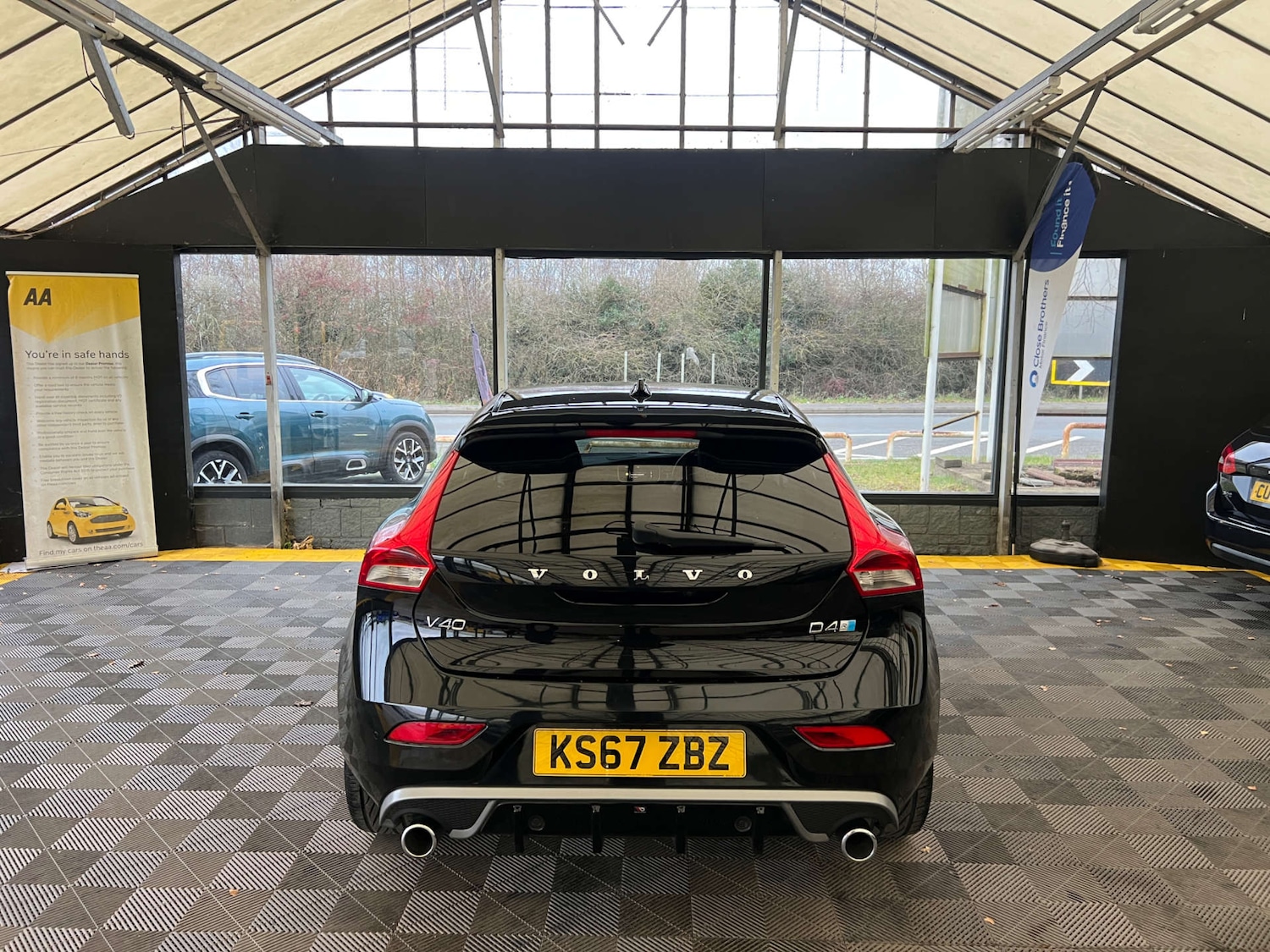 Used Volvo V40 2017 for sale - 77073374: Photo 6