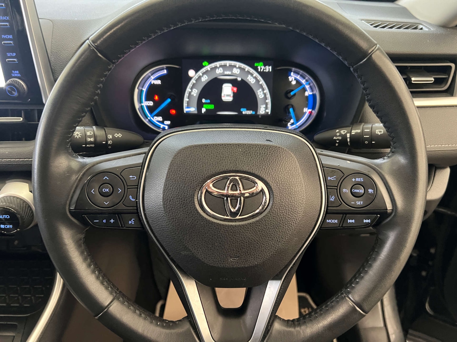 Used Toyota RAV4 2022 for sale - 76097151: Photo 16