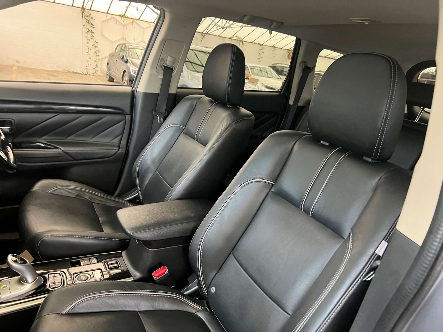 Used Mitsubishi Outlander 2018 for sale - 76919177: Photo 24