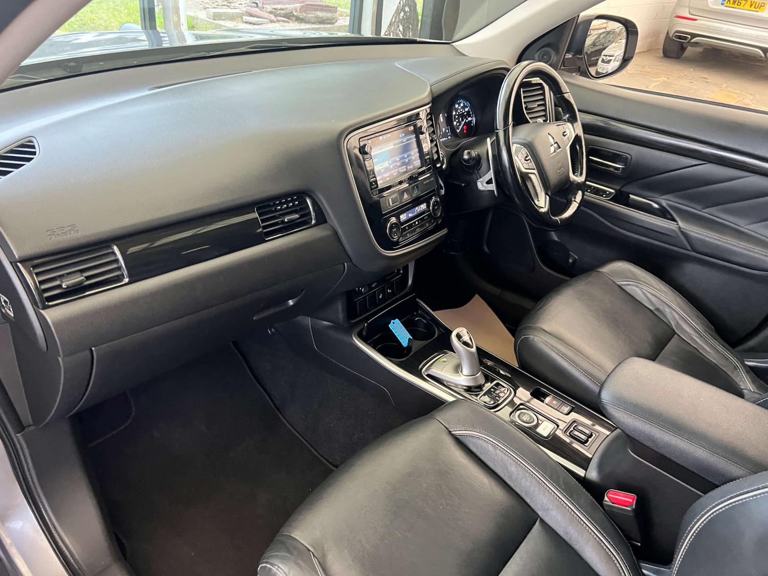 Used Mitsubishi Outlander 2018 for sale - 76919177: Photo 26