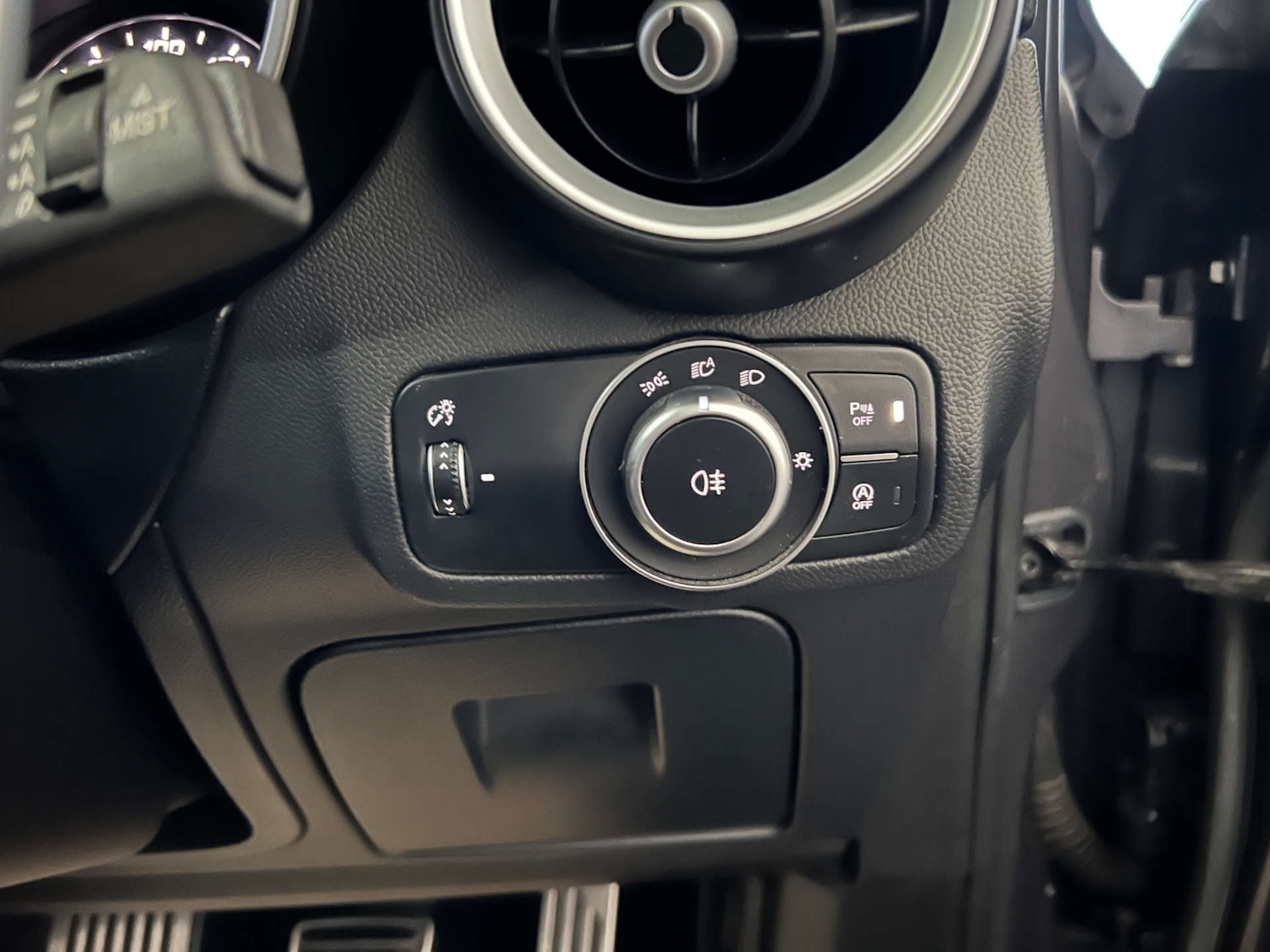 Used Alfa Romeo Stelvio 2021 for sale - 76940200: Photo 14