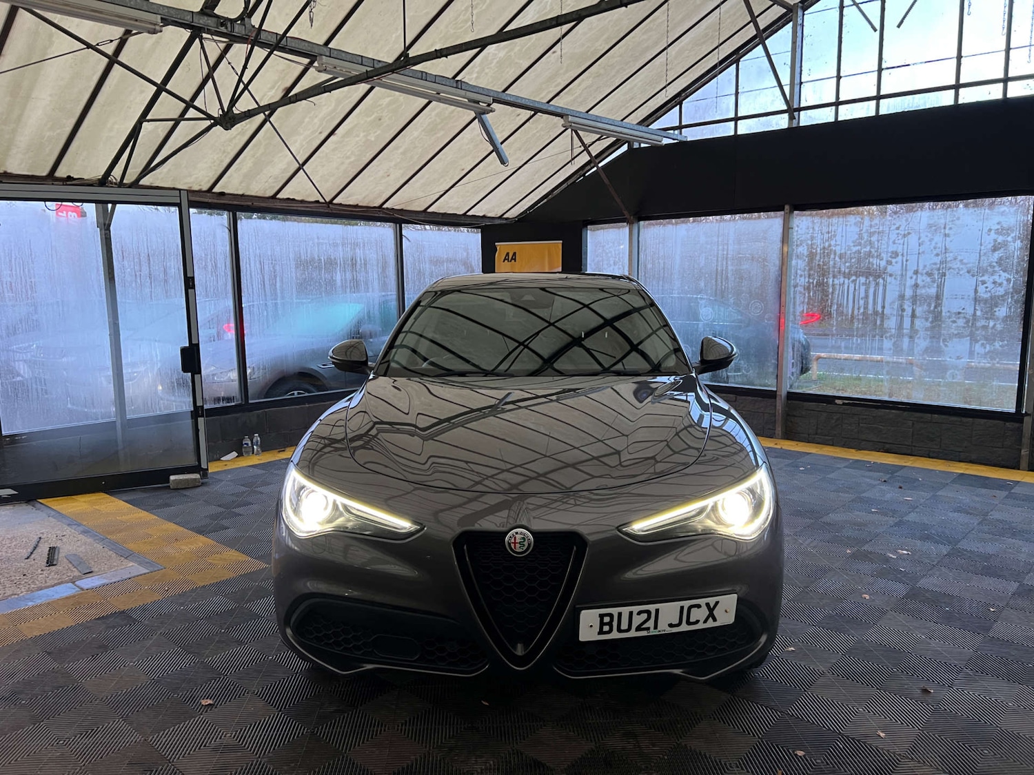 Used Alfa Romeo Stelvio 2021 for sale - 76940200: Photo 2