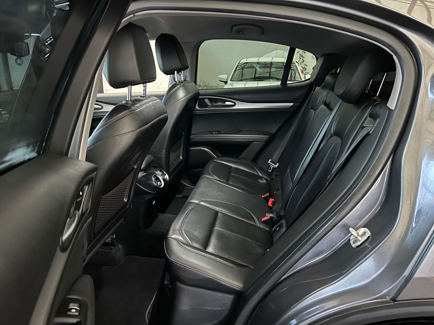 Used Alfa Romeo Stelvio 2021 for sale - 76940200: Photo 30