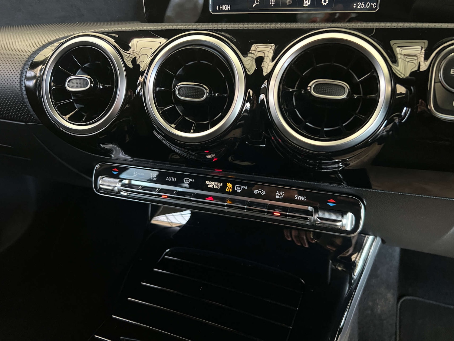 Used Mercedes-Benz A-Class 2020 for sale - 76687513: Photo 18