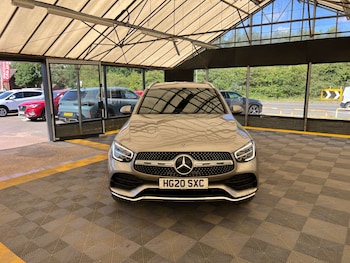 Used Mercedes-Benz GLC 2020 for sale - 79098057: Photo