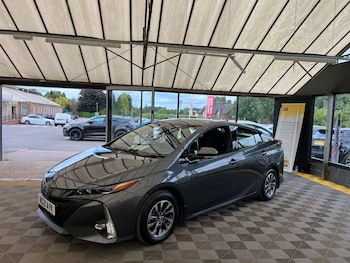 Used Toyota Prius 2021 for sale - 76064547: Photo 4