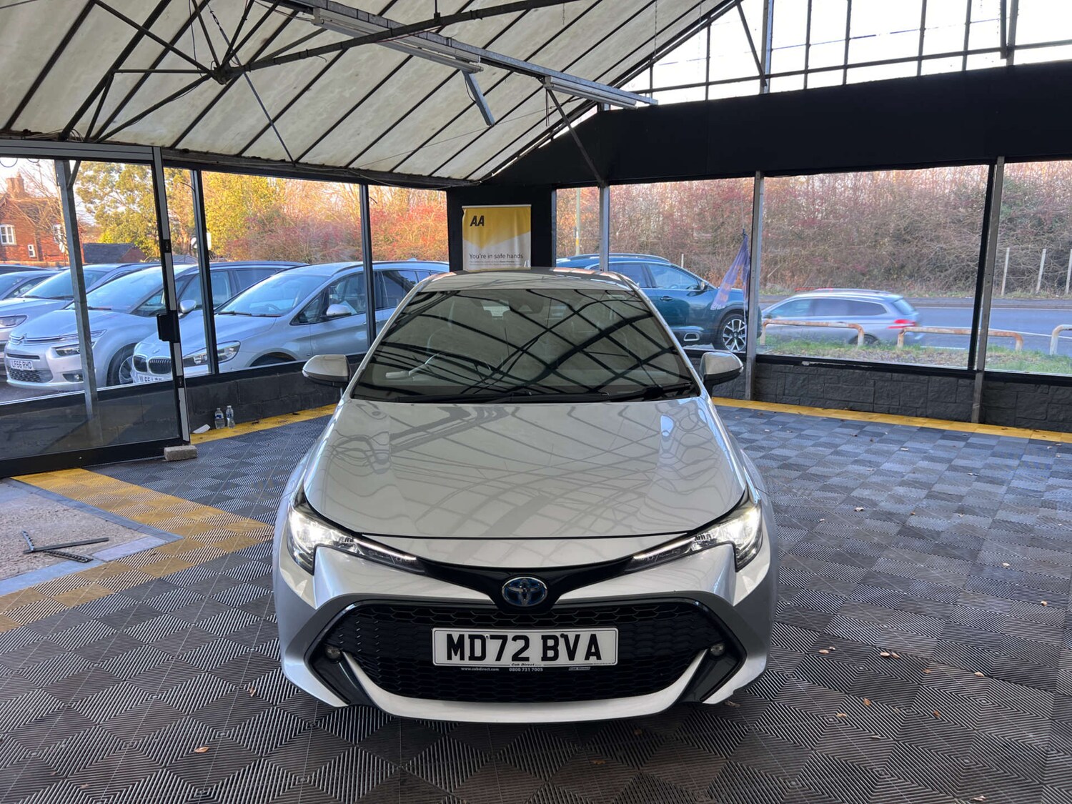 Used Toyota Corolla 2023 for sale - 76910562: Photo 2