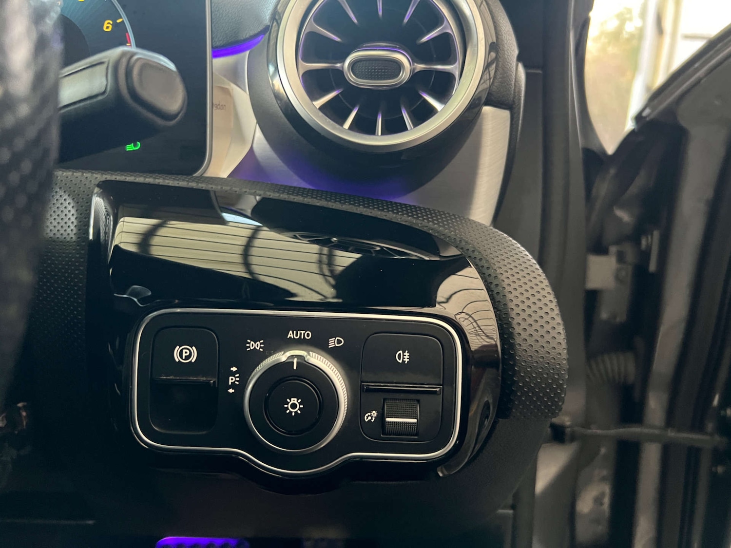 Used Mercedes-Benz A-Class 2019 for sale - 77099975: Photo 17