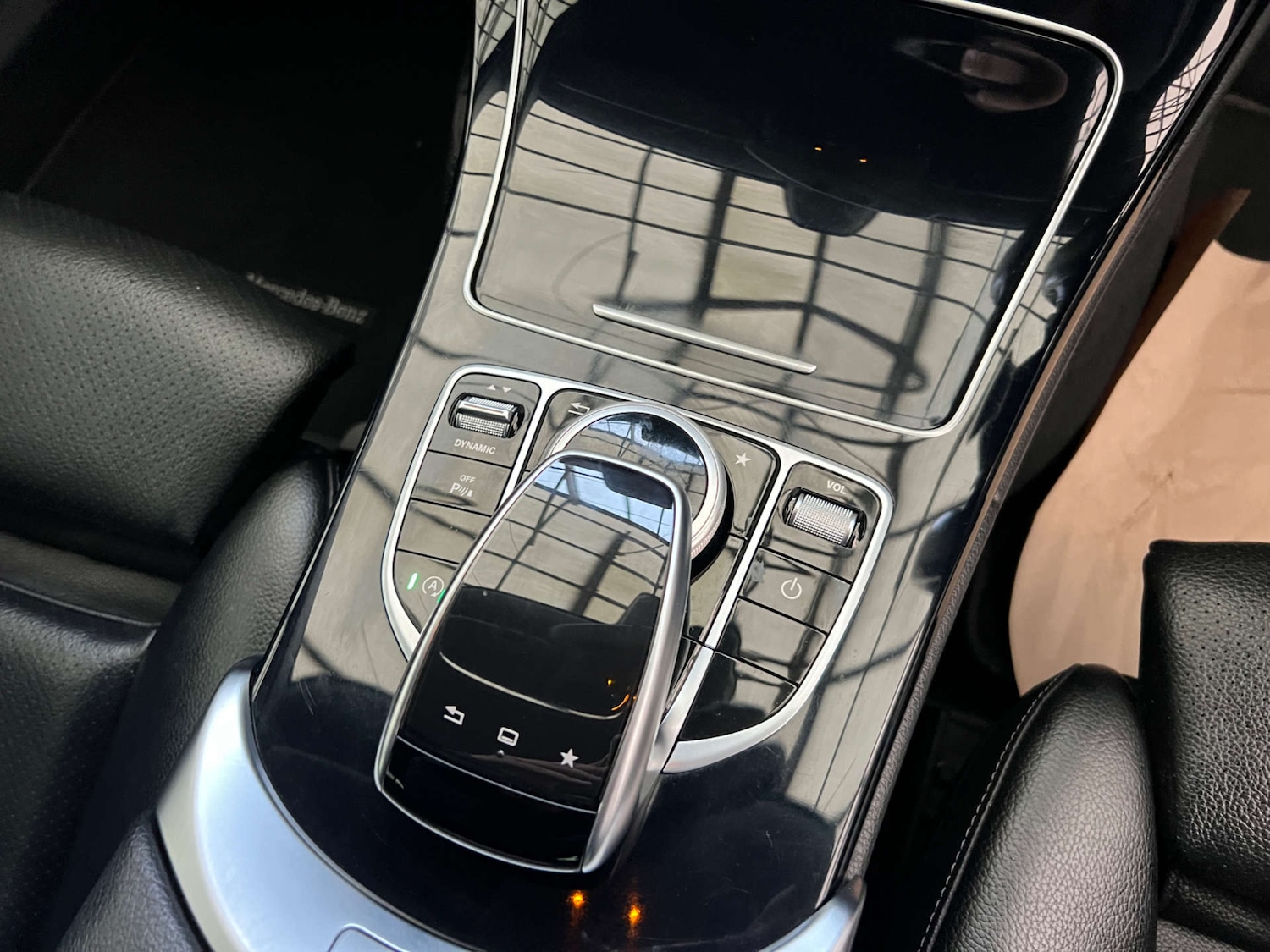 Used Mercedes-Benz C Class 2016 for sale - 76477435: Photo 17