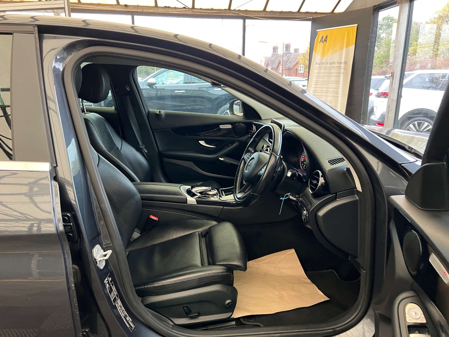 Used Mercedes-Benz C Class 2016 for sale - 76477435: Photo 9