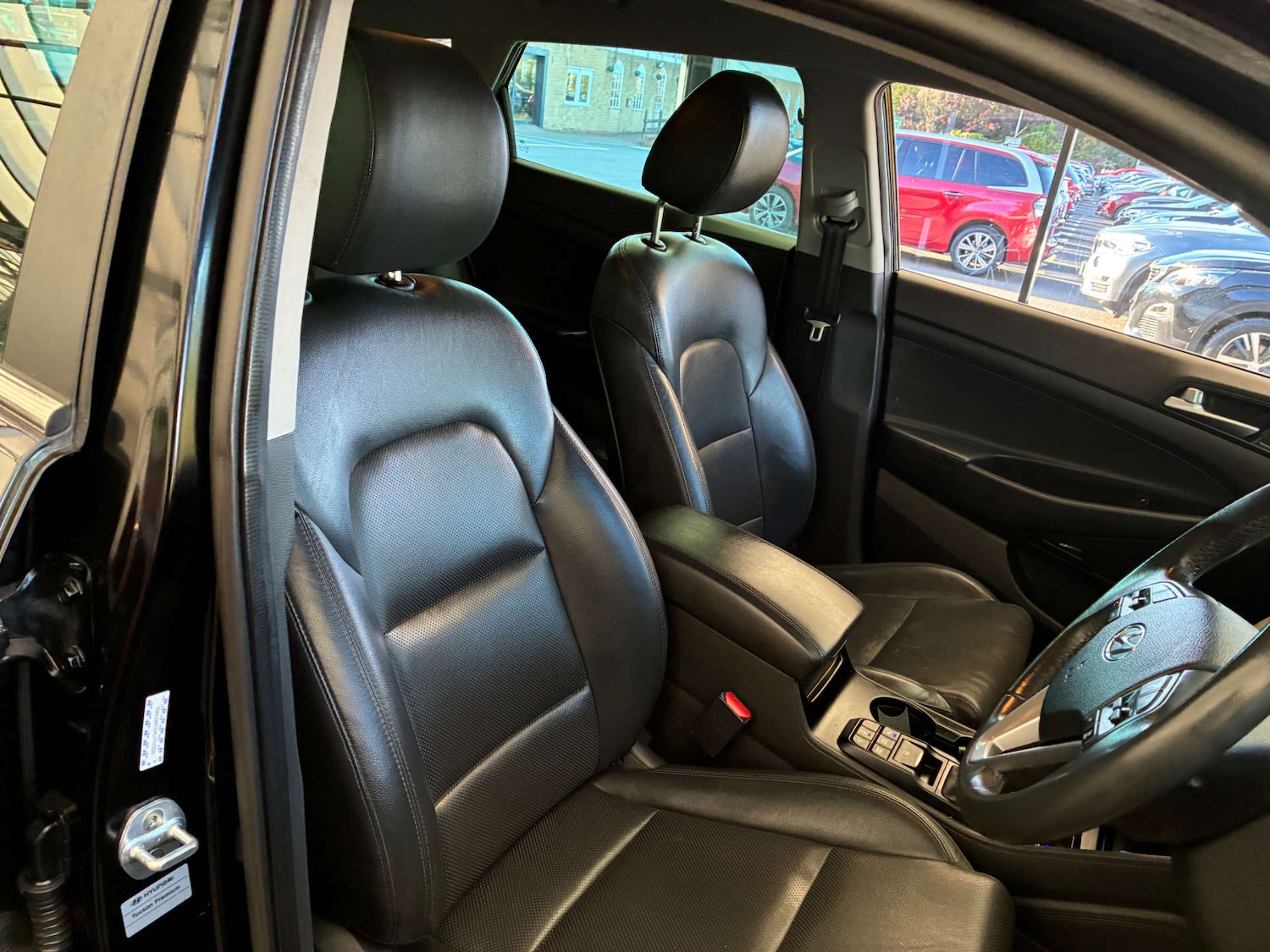 Used Hyundai TUCSON 2018 for sale - 76035996: Photo 10