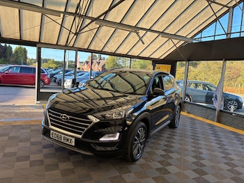 Used Hyundai TUCSON 2018 for sale - 76035996: Photo 3