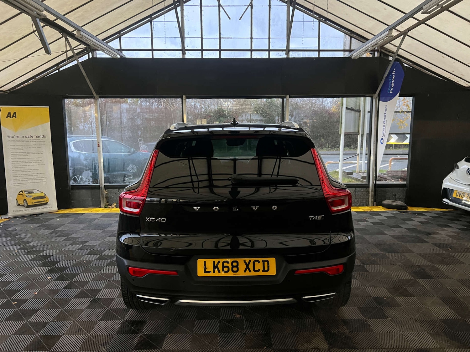 Used Volvo XC40 2018 for sale - 76846778: Photo 7