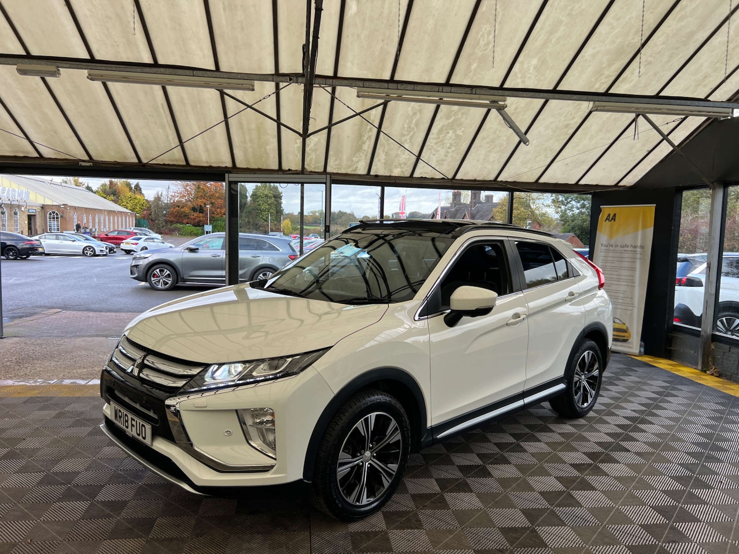 Used Mitsubishi Eclipse Cross 2018 for sale - 77632652: Photo 2