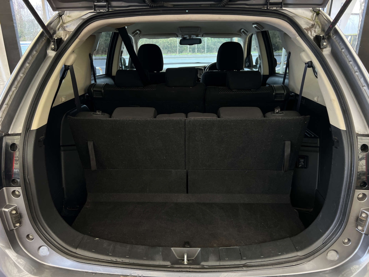 Used Mitsubishi Outlander 2017 for sale - 77702638: Photo 20