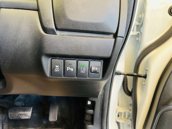 Used Honda Jazz 2017 for sale - 76038480: Photo 16