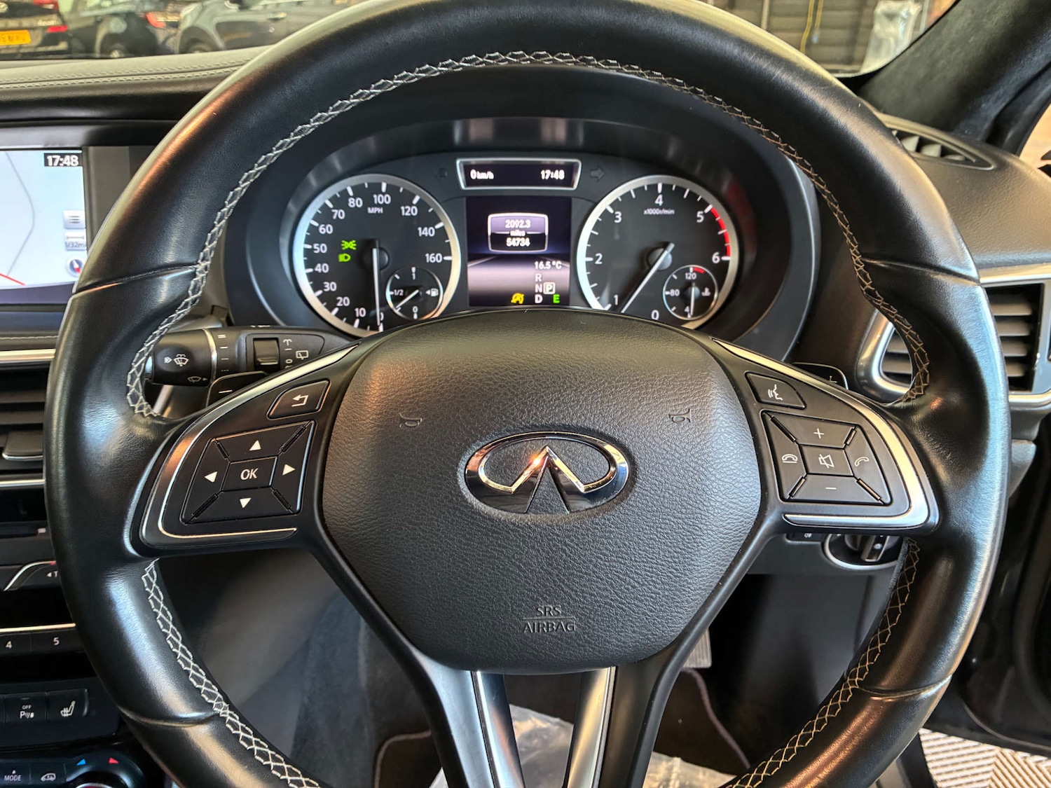 Used Infiniti QX30 2017 for sale - 76035994: Photo 16