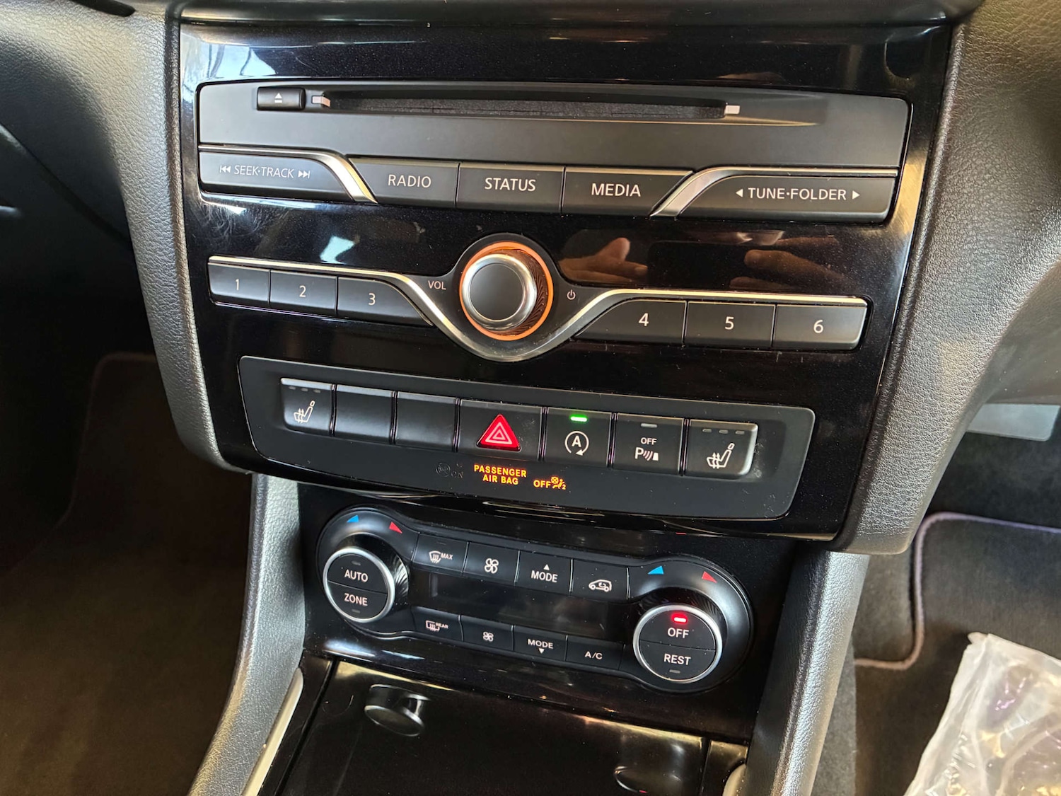 Used Infiniti QX30 2017 for sale - 76035994: Photo 23