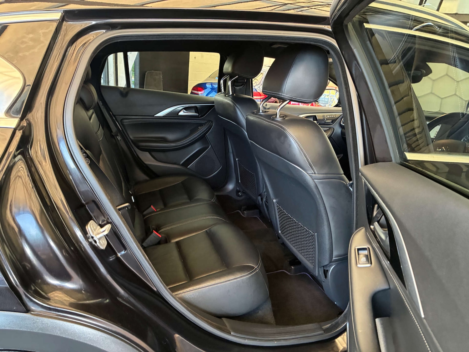 Used Infiniti QX30 2017 for sale - 76035994: Photo 31