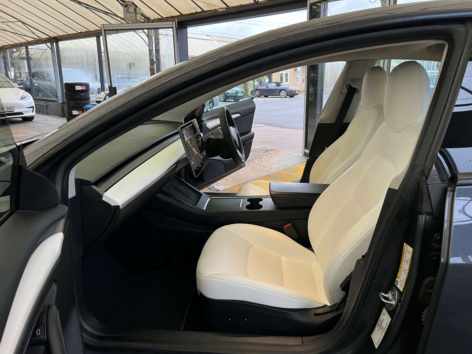 Used Tesla Model 3 2021 for sale - 76846802: Photo 19