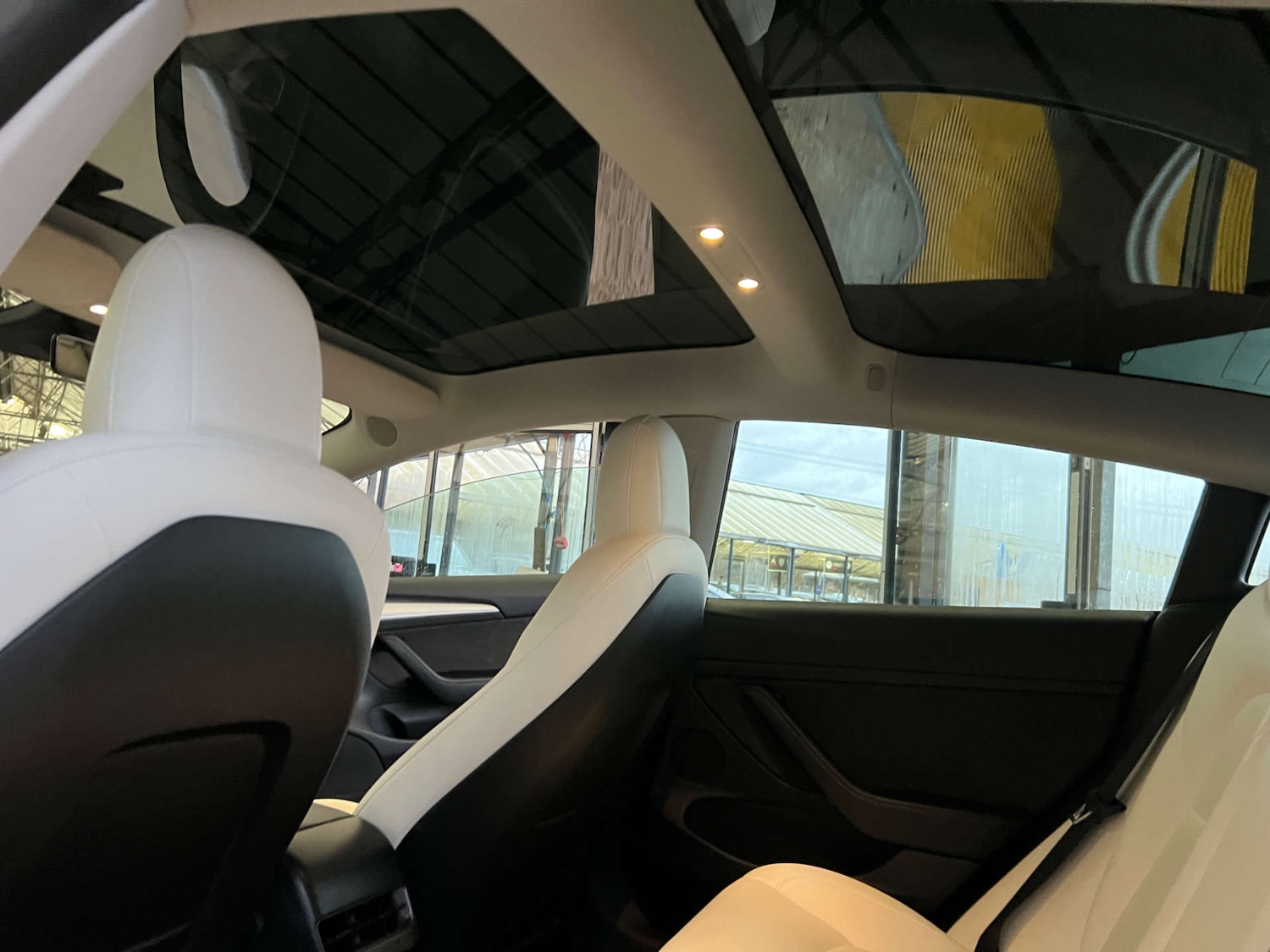 Used Tesla Model 3 2021 for sale - 76846802: Photo 24