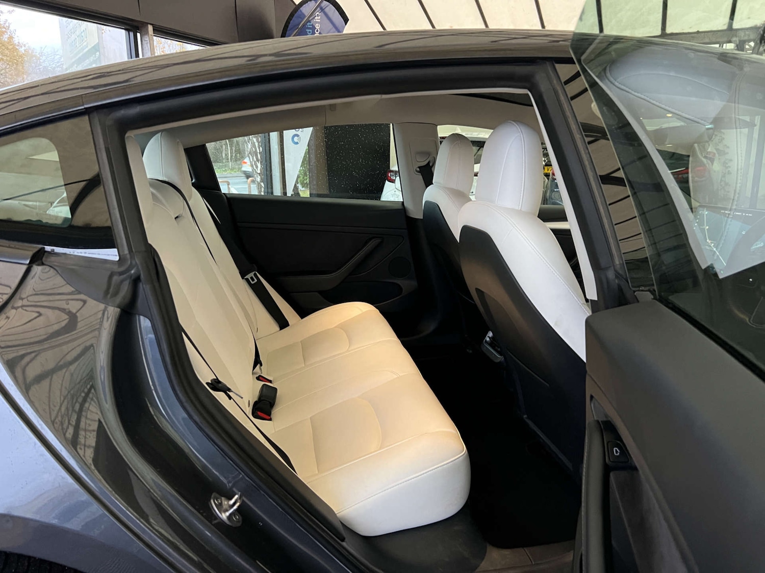 Used Tesla Model 3 2021 for sale - 76846802: Photo 25