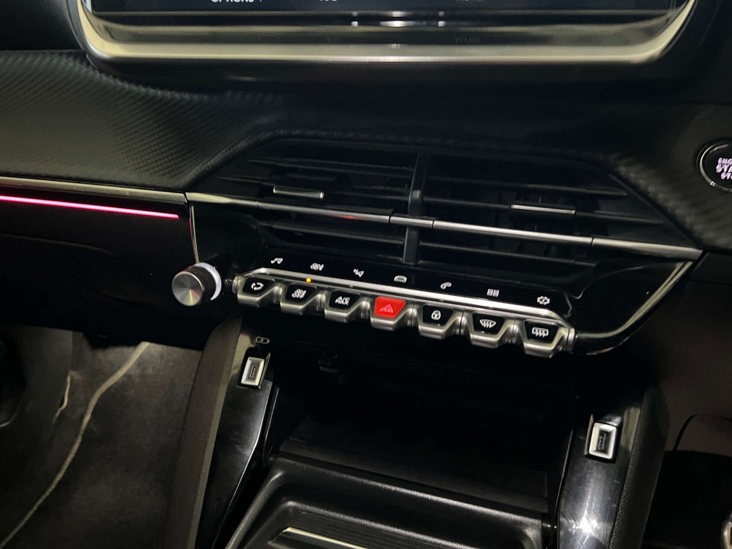 Used Peugeot 208 2023 for sale - 77022641: Photo 22