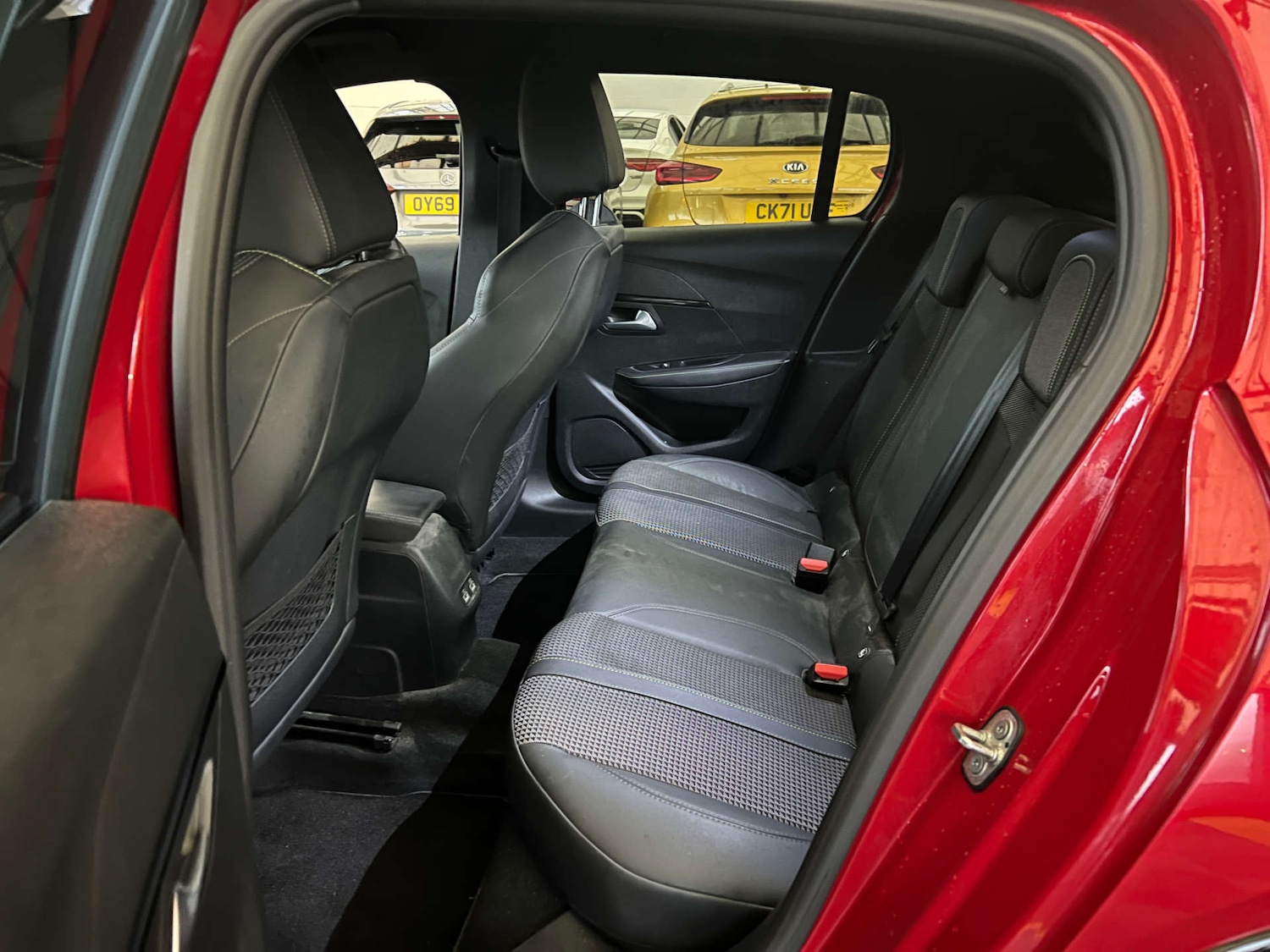 Used Peugeot 208 2023 for sale - 77022641: Photo 29