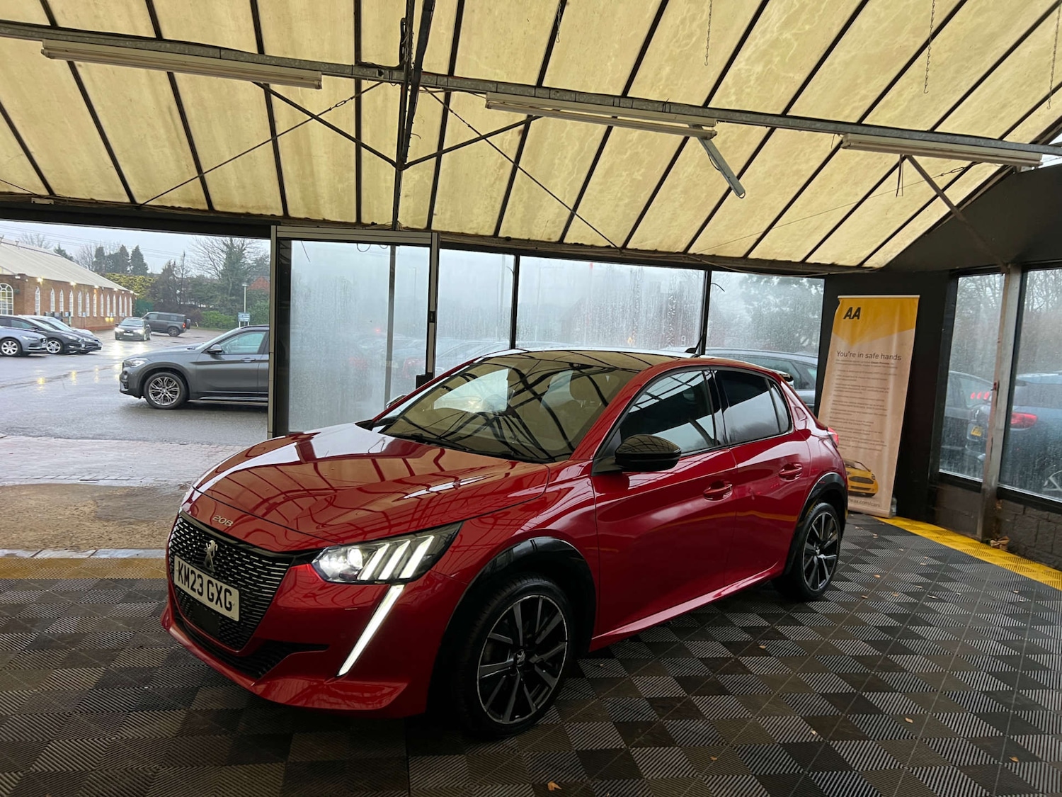 Used Peugeot 208 2023 for sale - 77022641: Photo 4