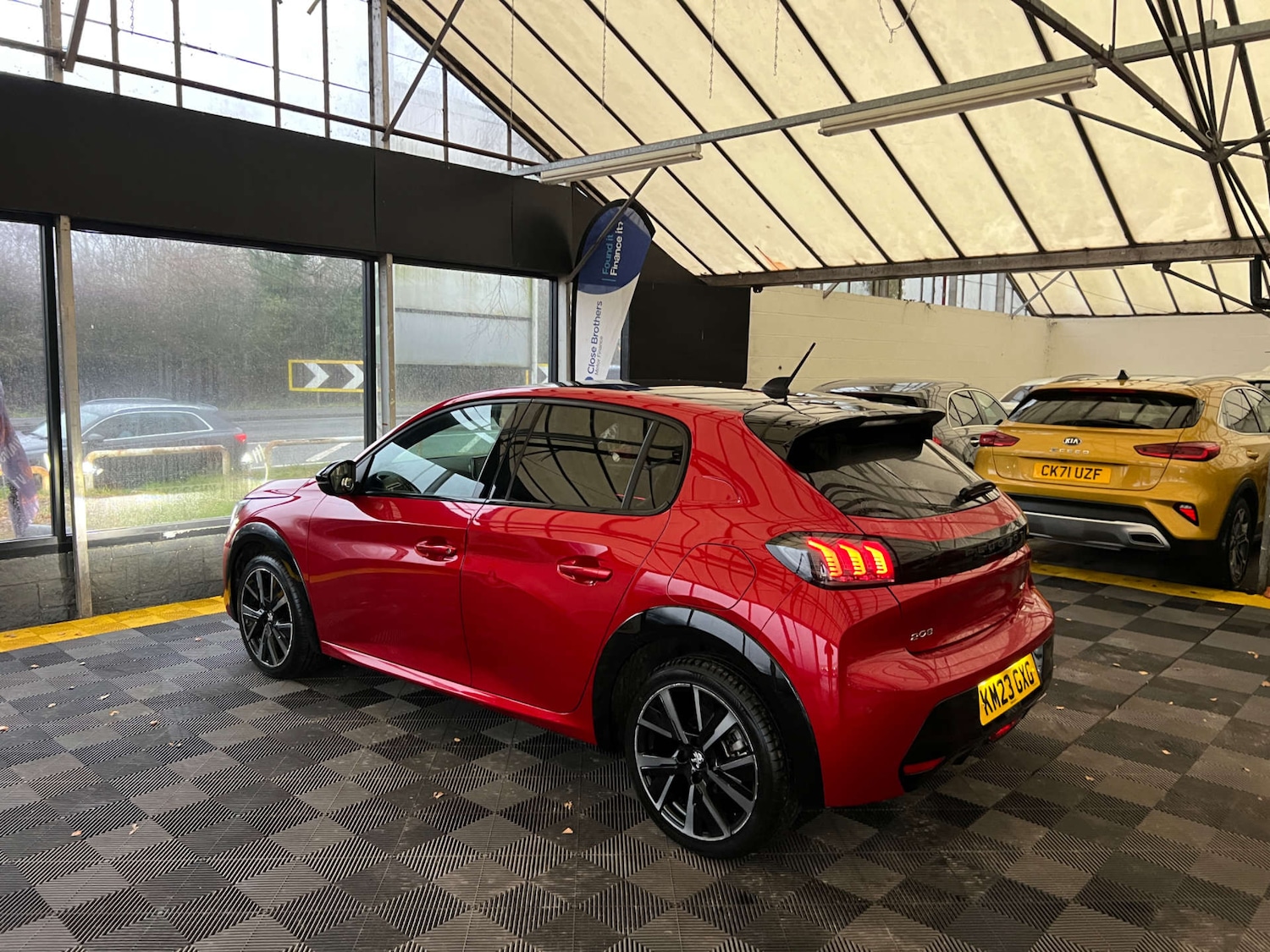 Used Peugeot 208 2023 for sale - 77022641: Photo 5