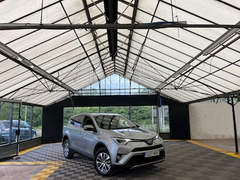 Used Toyota RAV4 2017 for sale - 78826449: Photo