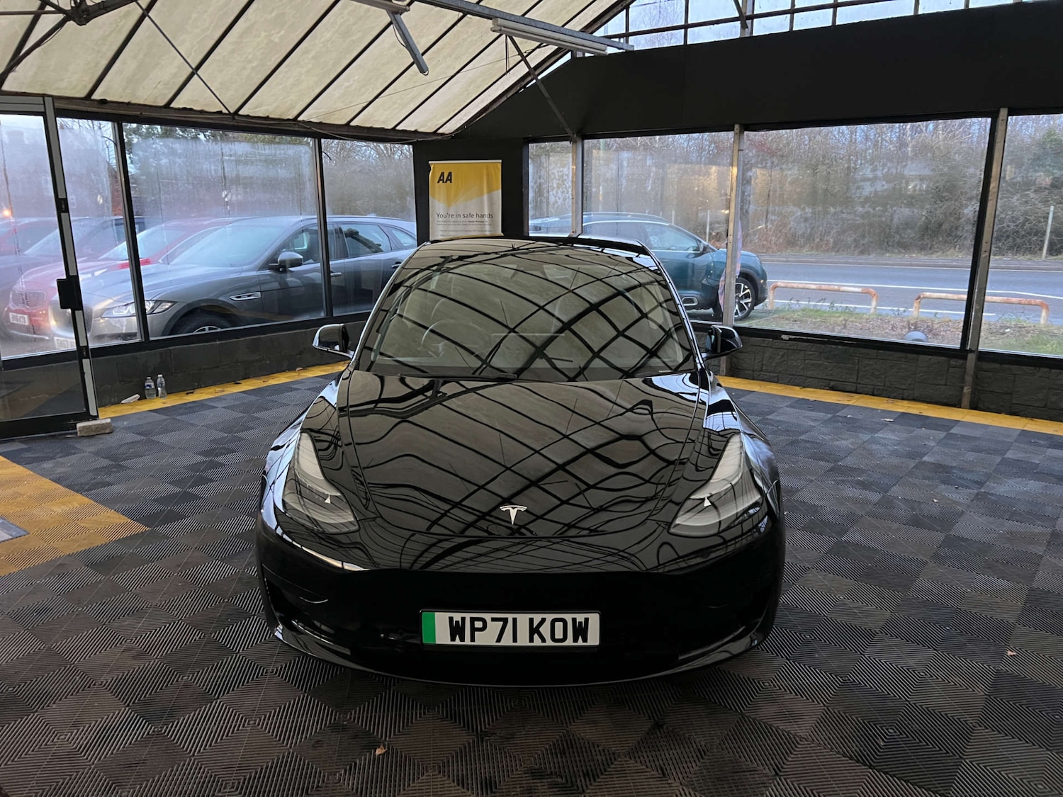 Used Tesla Model 3 2021 for sale - 77205127: Photo 2