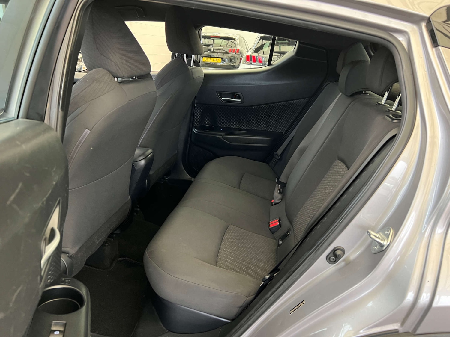 Used Toyota C-HR 2018 for sale - 77079024: Photo 25