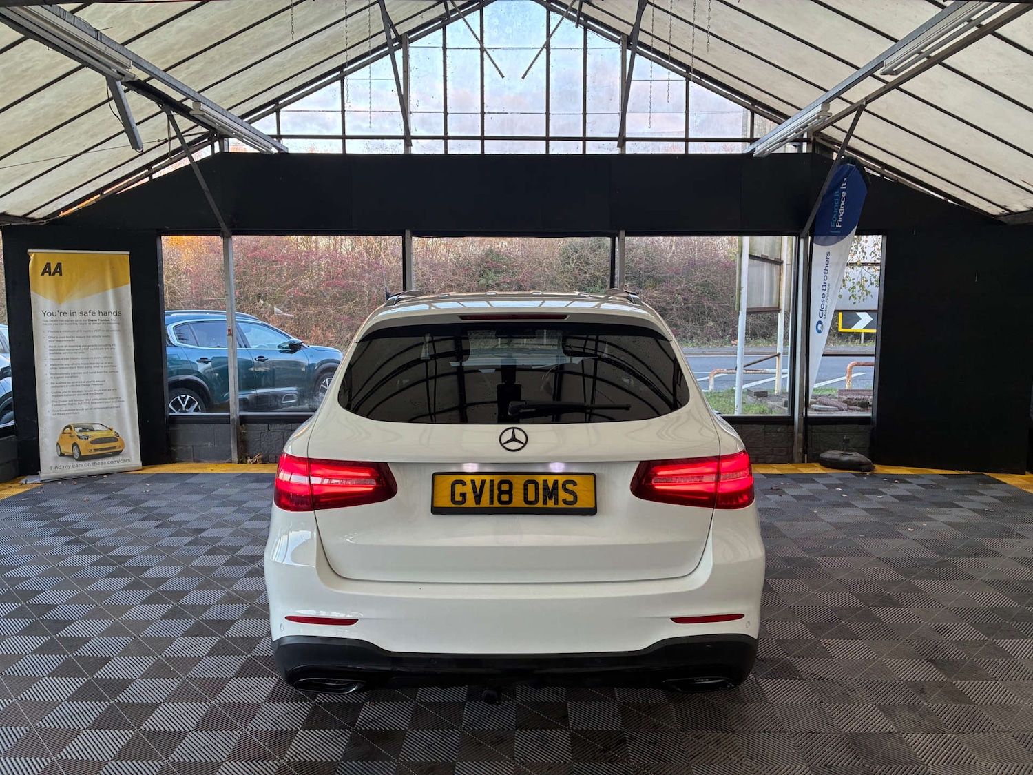 Used Mercedes-Benz GLC 2018 for sale - 76829859: Photo 6