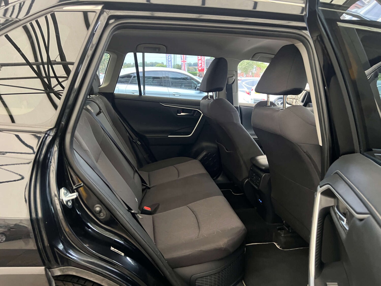 Used Toyota RAV4 2022 for sale - 77166029: Photo 27