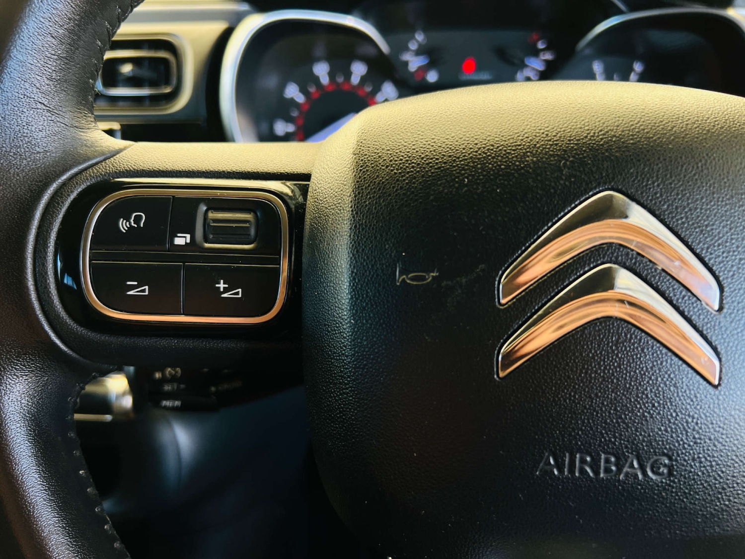 Used Citroen C3 2018 for sale - 76919204: Photo 19