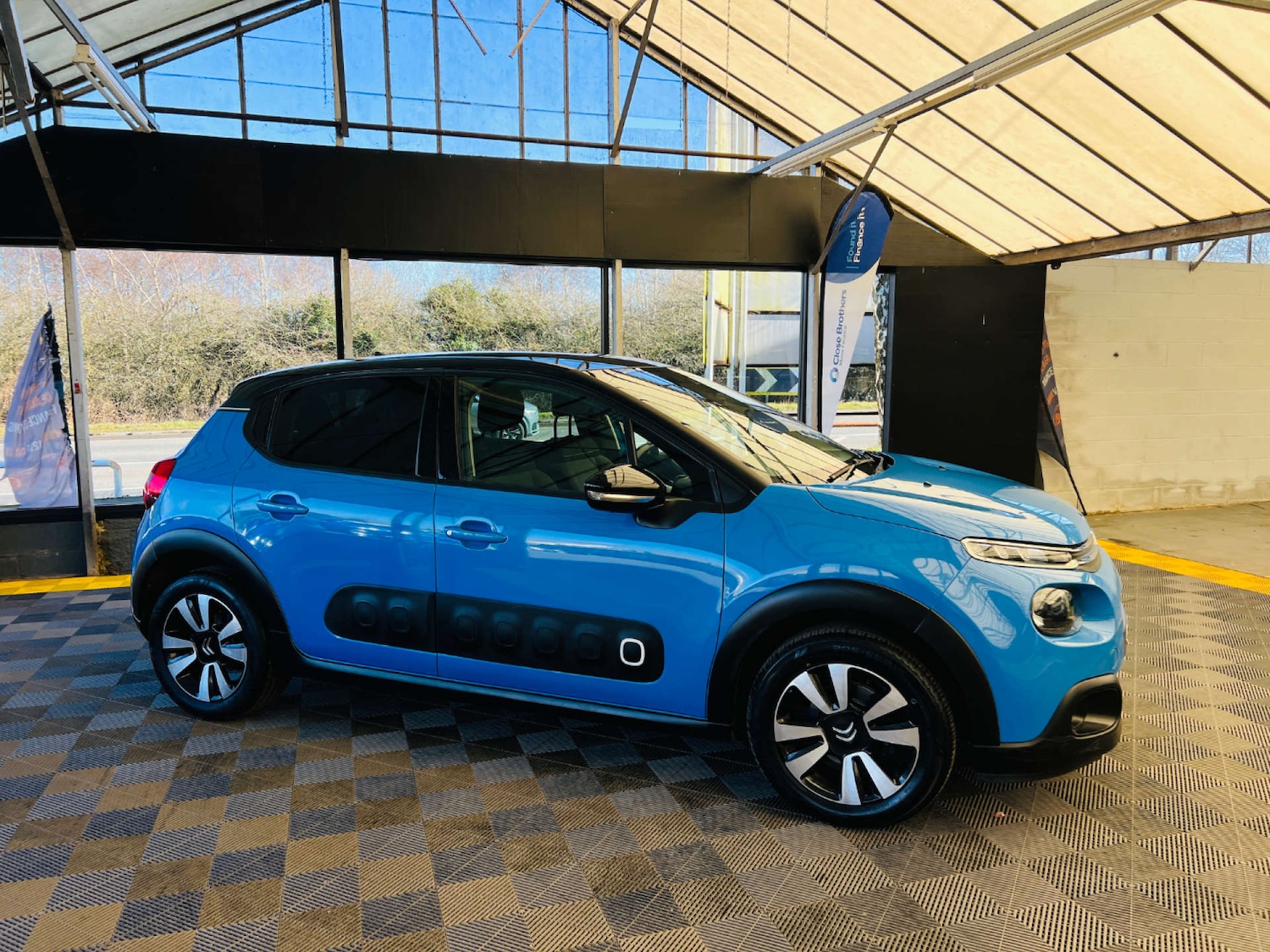 Used Citroen C3 2018 for sale - 76919204: Photo 3