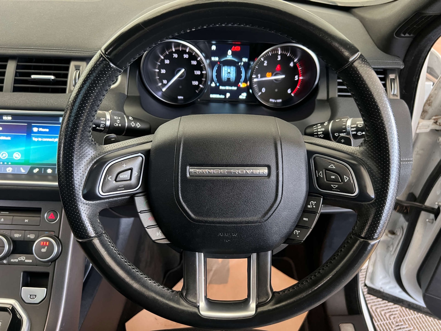 Used Land Rover Range Rover Evoque 2018 for sale - 76483199: Photo 16