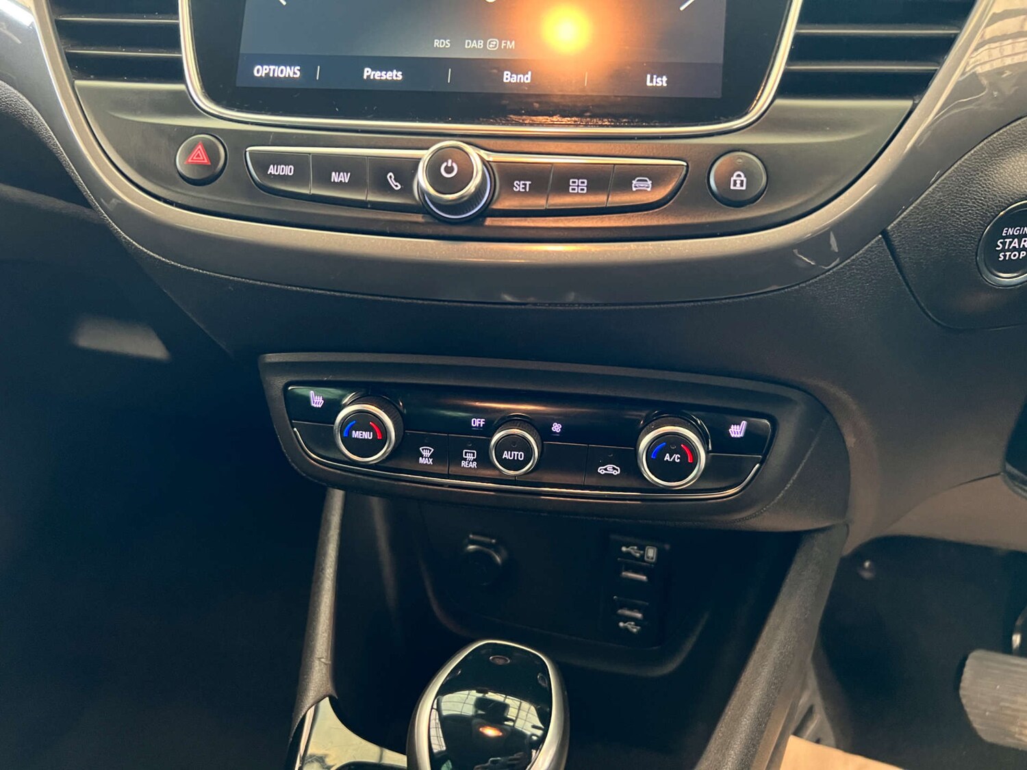 Used Vauxhall Crossland 2022 for sale - 76411998: Photo 16